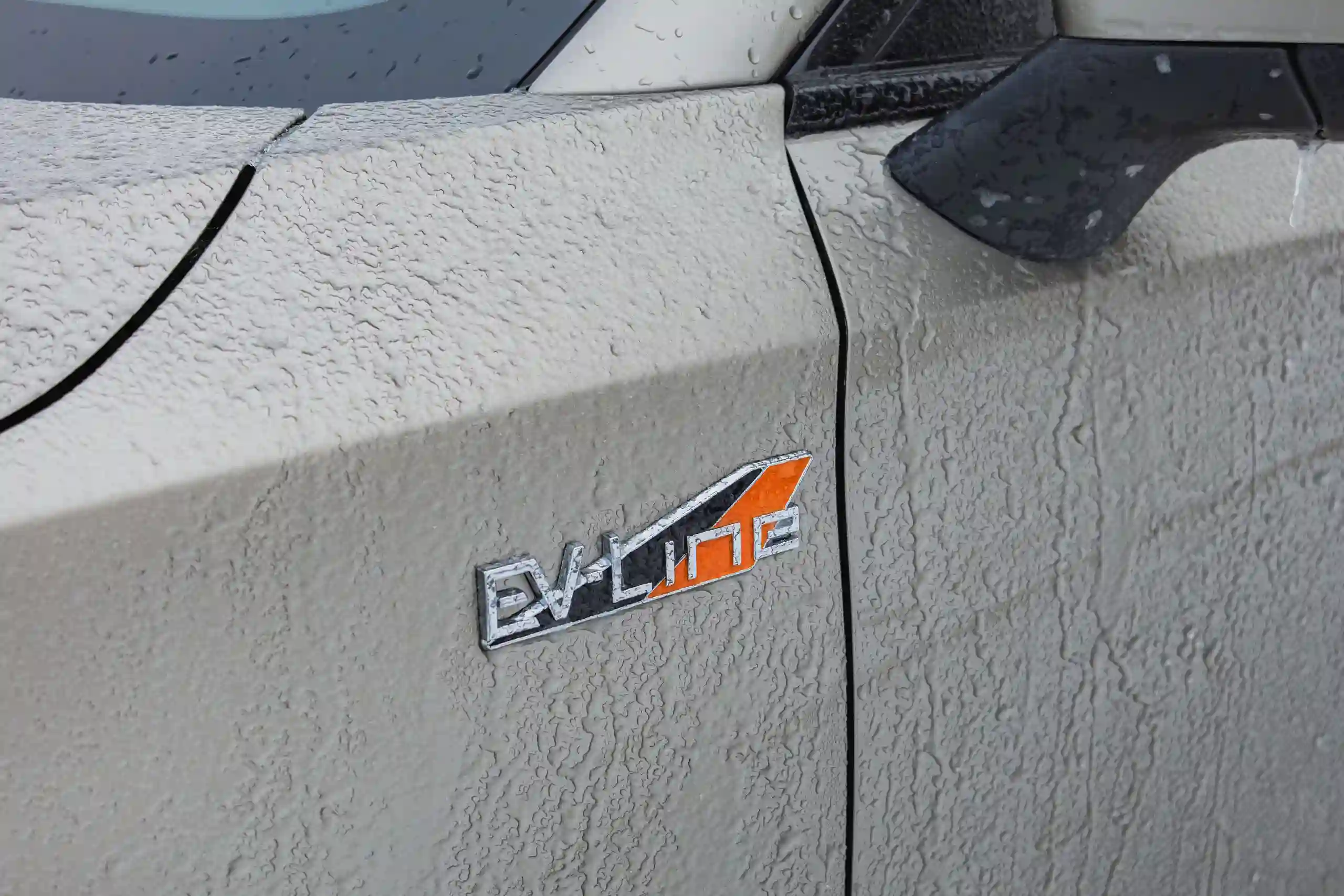 Новость EVOLUTE (Замораживаем EVOLUTE i‑SKY и всё равно отжигаем)